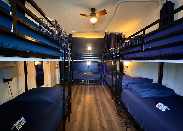 Ith San Diego Mission Beach BackpackerHostel